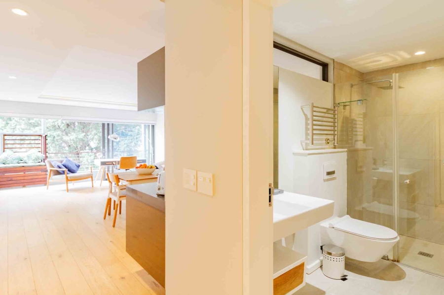 1 Bedroom Property for Sale in Sea Point Western Cape